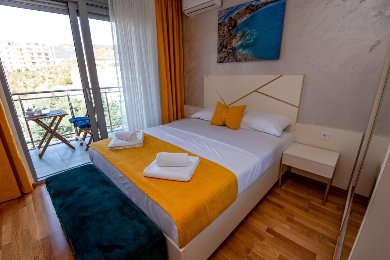 S&S Apartment Becici Budva Exterior photo